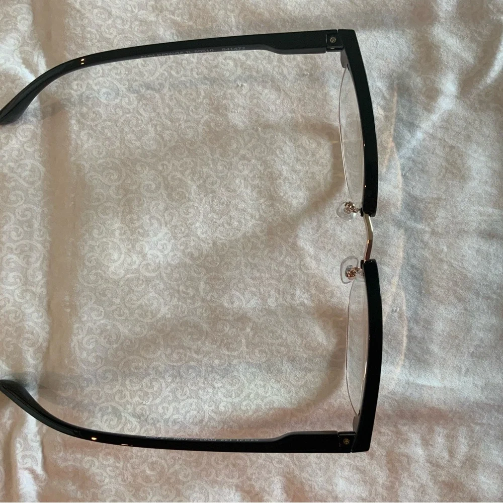 Aldi Batavia IL 60510 841472 54-21-142 PD62+/-1MM +2.00D Eyeglasses Men’s Black